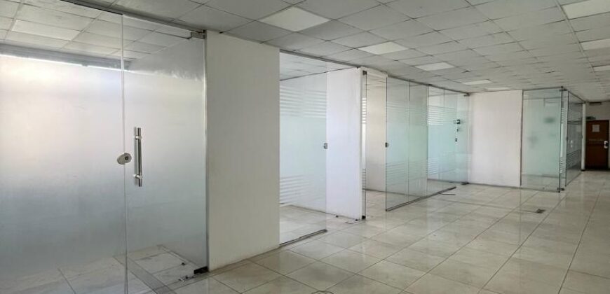 5 floor office building with lettable space