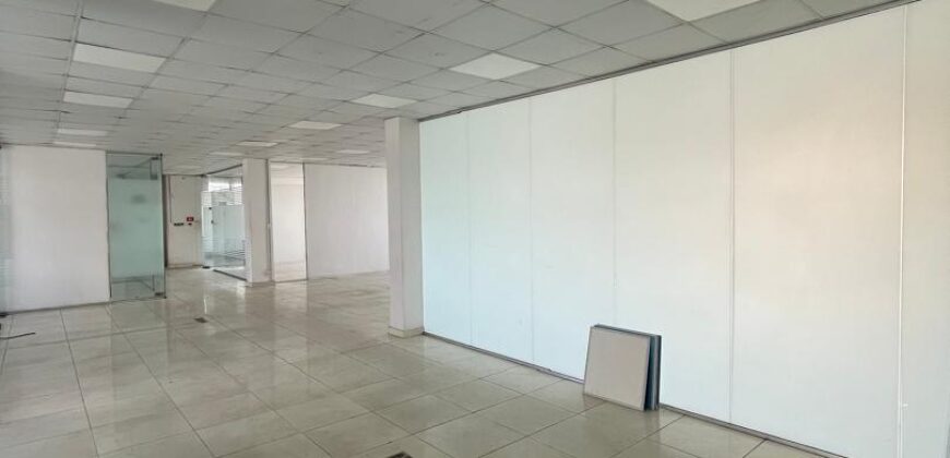 5 floor office building with lettable space