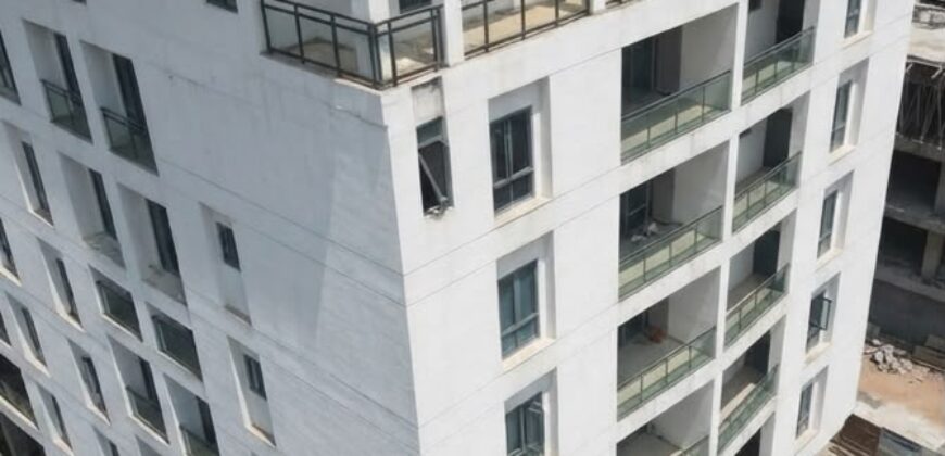 FOR SALE – AN EXQUISITELY FINISHED 5-BEDROOM FLAT WITH A DEDICATED HOME OFFICE AND 2 BOYS’ QUARTERS (BQ) LOCATED AT LUGARD AVENUE.
